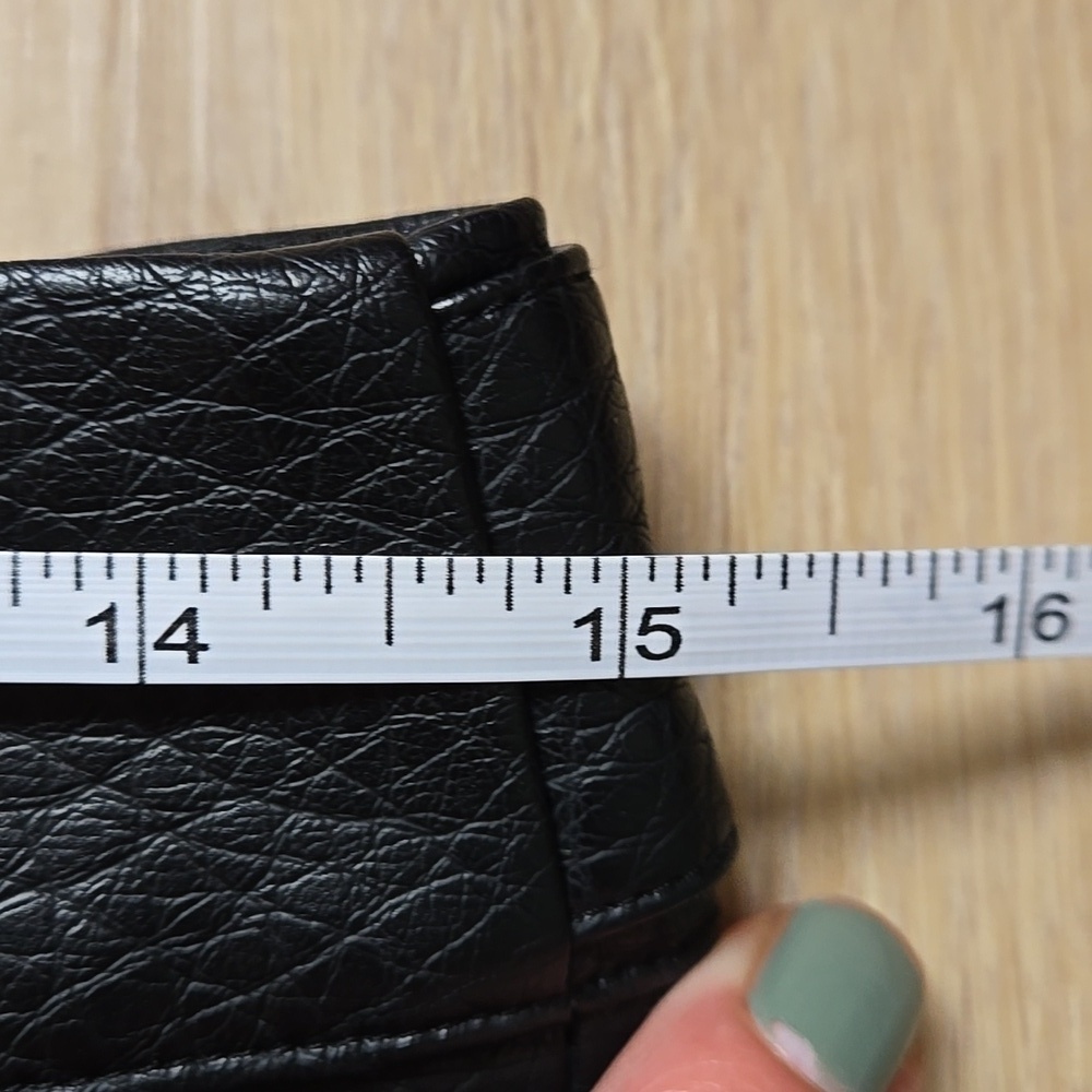 NWOT BRUNETTE THE LABEL FAUX LEATHER A-LINE SKIRT Size S/M - Picture 6 of 9